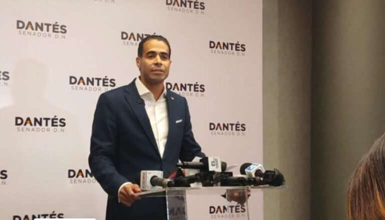 José Dantés anuncia precandidatura a senador por el PLD en el DN