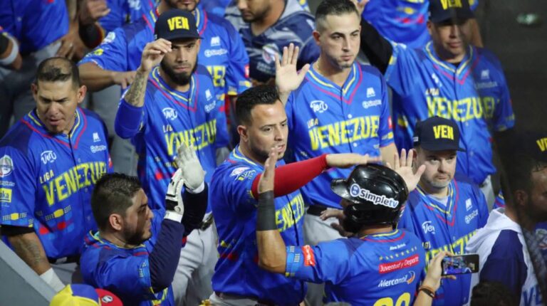 Venezuela viene de atrás para vencer a Curazao y aspira a la clasificación