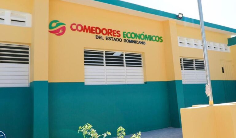 Gobierno inaugura ocho Comedores Económicos en diferentes provincias del país