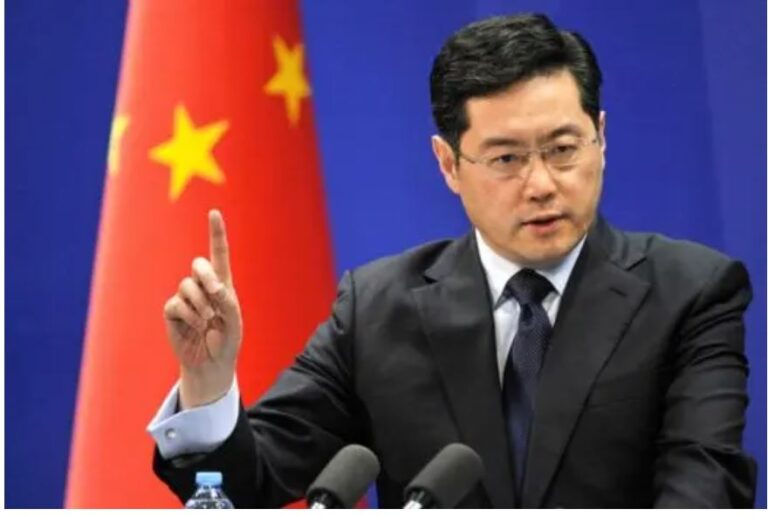 China: «Seguiremos desempeñando papel constructivo en Ucrania»