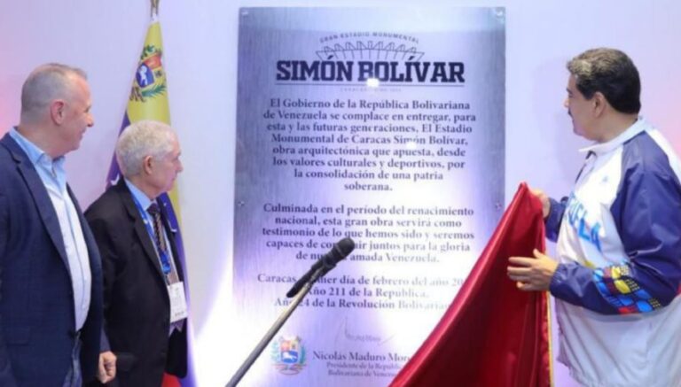 Nicolás Maduro entrega nuevo estadio para celebrar la Serie del Caribe