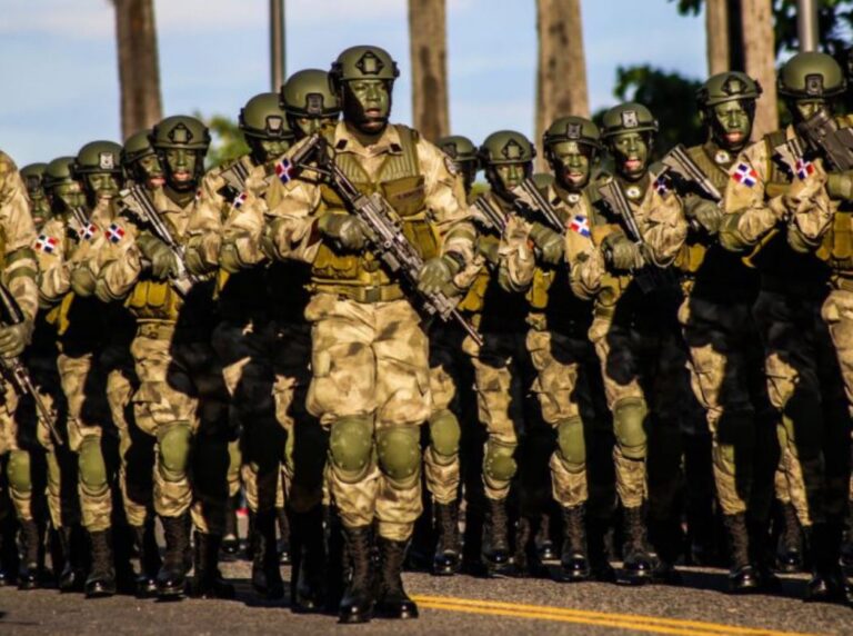 Blindados del Ejército estarán entre los atractivos del desfile militar