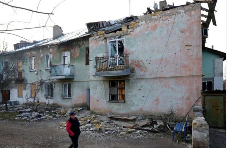 Ciudad ucraniana de Bajmut podría caer en manos rusas «en los próximos días»