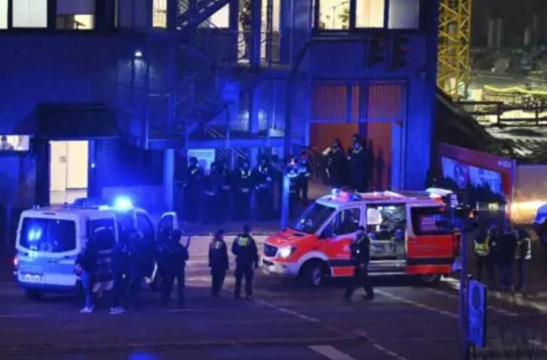 Matan 6 en tiroteo iglesia Testigos Jehová Alemania