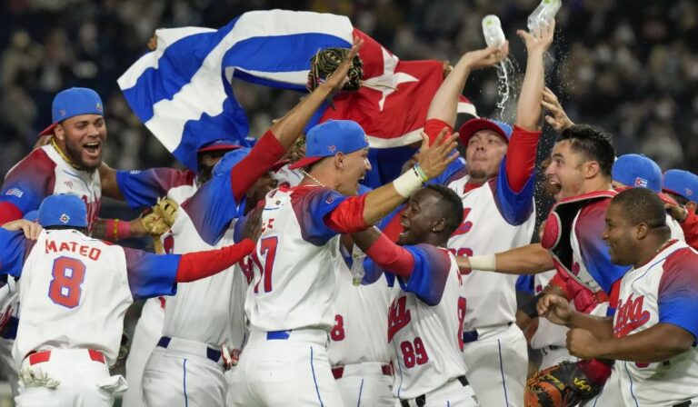 Cuba, a semifinales del Clásico Mundial por primera vez desde el 2006