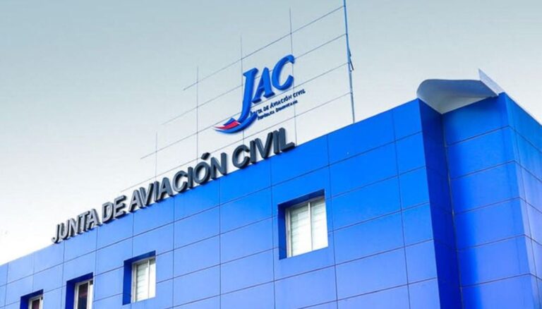 Junta de Aviación Civil amplía mercado de servicio aéreo con solicitud de nuevos vuelos