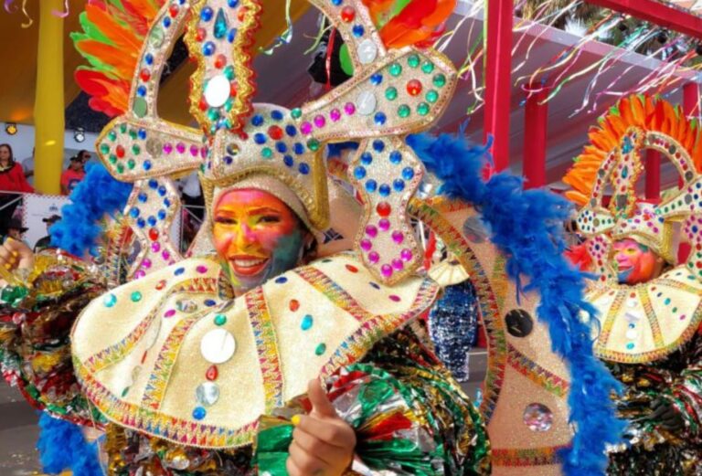 GALERÍA | Ministerio de Cultura celebra colorido «Desfile Nacional de Carnaval»