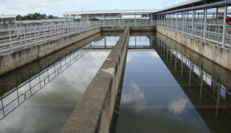 La sequía mantiene disminución en la producción de agua potable