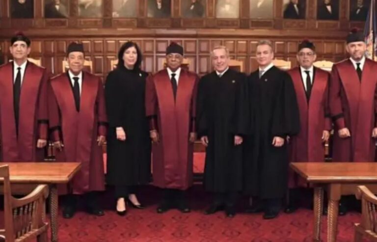 Jueces del Tribunal Constitucional son recibidos en Senado y Corte de NY