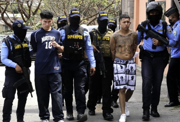 Crimen organizado supera acción gubernamental y gana terreno en Latinoamérica