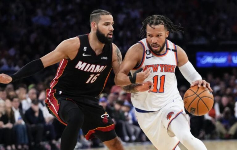 Nueva York sigue en lucha contra Miami, colocan serie 3-2 con su triunfo 112-103