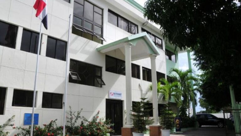 INTRANT anuncia apertura oficina licencias en Punta Cana