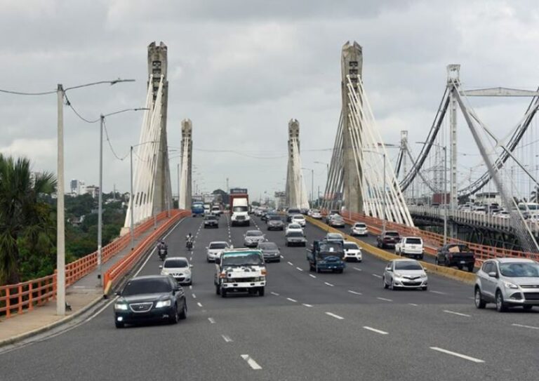 Obras Públicas dispone un “estudio profundo” del puente Duarte