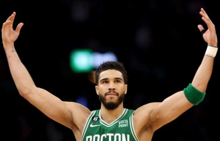 Tatum arrasa a Sixers con 51 puntos y lleva a Celtics a la final del Este