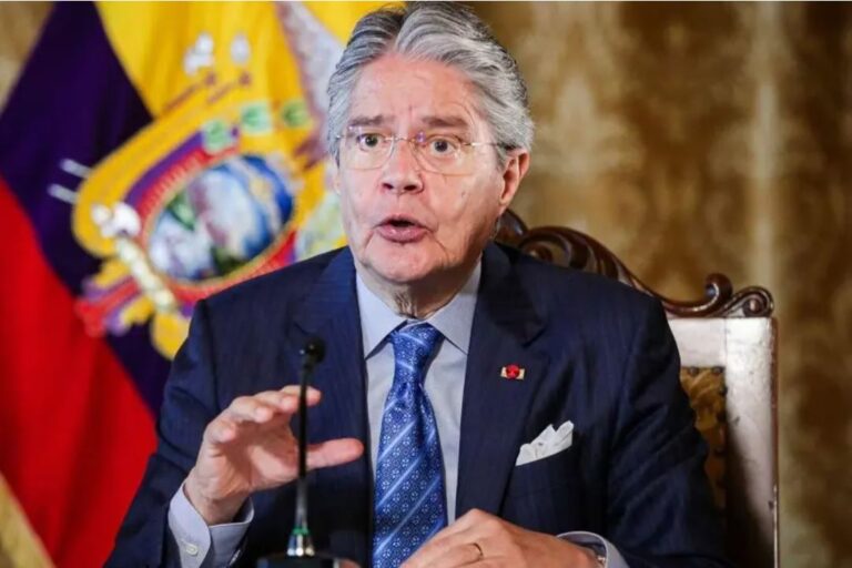 En Ecuador convocan las elecciones generales