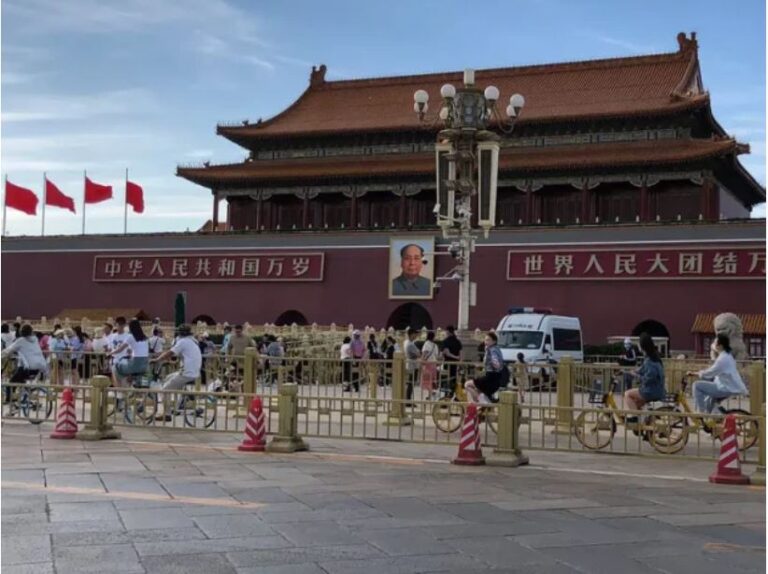 China restringe acceso a Plaza Tiannammen