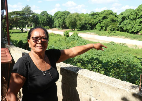 Banda de haitianos saltan muro fronterizo y ponen en cautiverio a una mujer en Dajabón