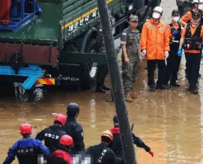 Mueren 39 por las lluvias Corea del Sur