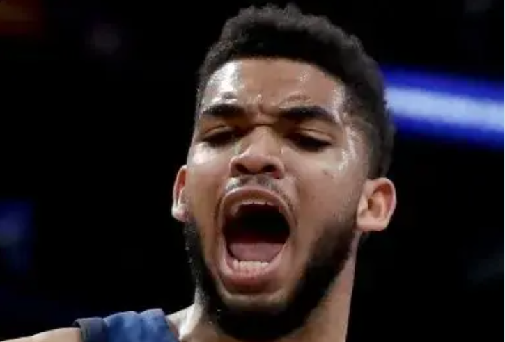 Wolves ponen precio altísimo a Karl Towns