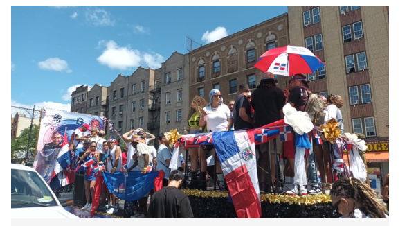 Criollos resaltan dominicanidad en la “Gran Parada Dominicana de El Bronx 2023”