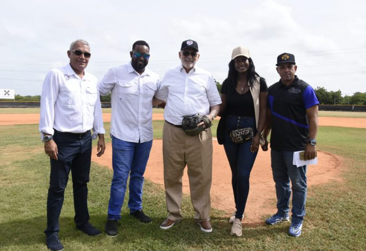 Ozuna Baseball Factory inaugura séptima copa The Best Latinoamérica