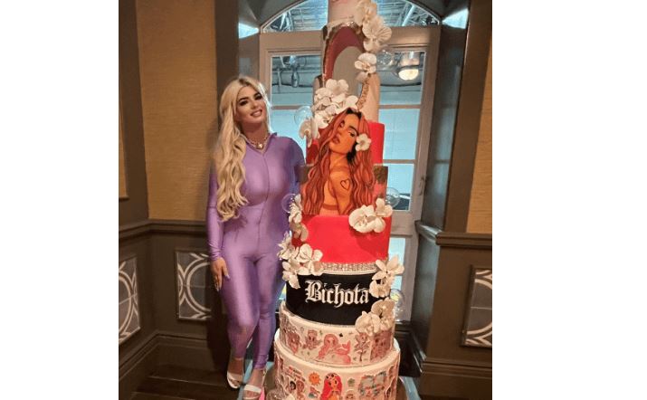 Karol G escogió a Divine Delicacies para su pastel oficial de la gira «Mañana Será Bonito»