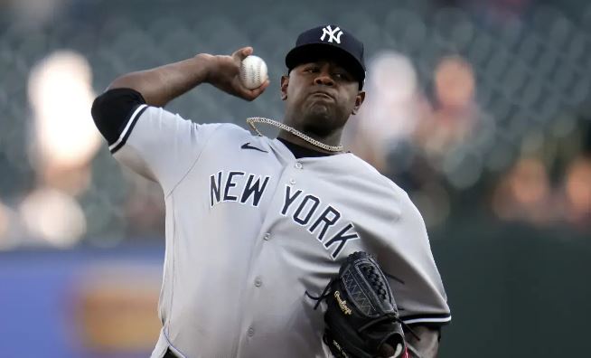 Luis Severino cambia abucheos por aplausos de fans NY