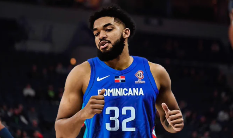 Karl Towns llegó a España y se une con selección de RD
