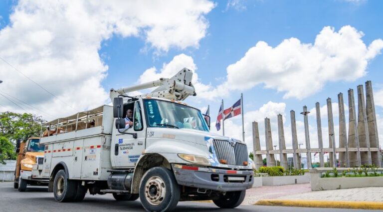 Empresas Distribuidoras de Electricidad reparan en tiempo récord averías provocadas por tormenta Franklin