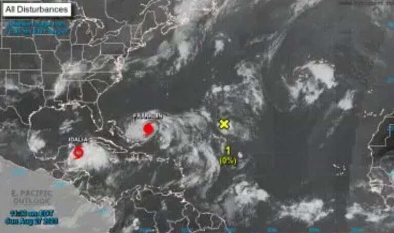 Se forma la tormenta Tropical Idalia entre México y Cuba y enfila hacia Florida