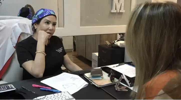 Dictan tres meses de prisión en Najayo a supuesta cirujana Karla Moya