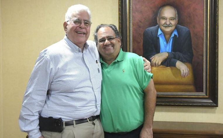 Estrellas Orientales reeligen a Miguel Feris como presidente