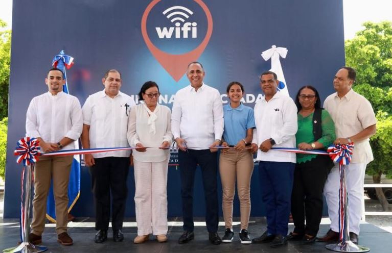 Indotel instala puntos Wi-Fi en la provincia Barahona