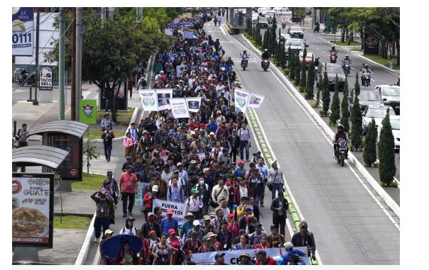 Una marcha contra la fiscal de Guatemala