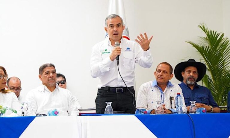 Inespre anuncia venta de cartón de huevos a 100 pesos de productores de Dajabón; más de 1 millón de huevos y 173,000 libras de pollos comprados en zona fronteriza