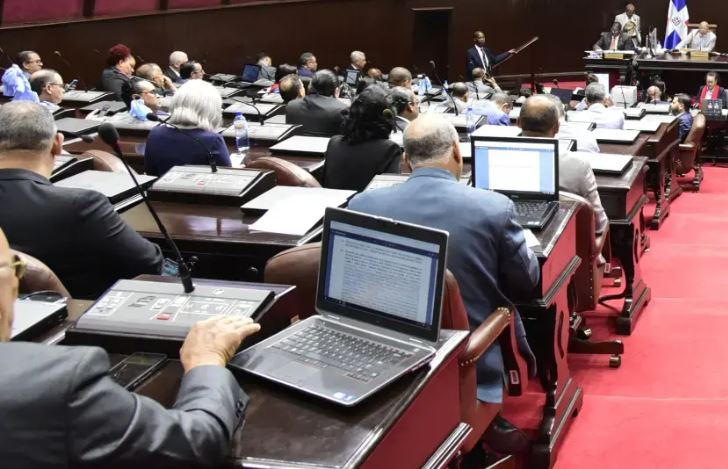 Diputados aprueban proyecto ley penaliza con cárcel robo ganado