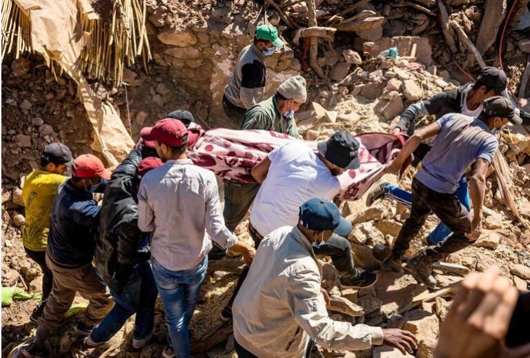 La búsqueda de supervivientes en Marruecos se acelera tras el devastador sismo