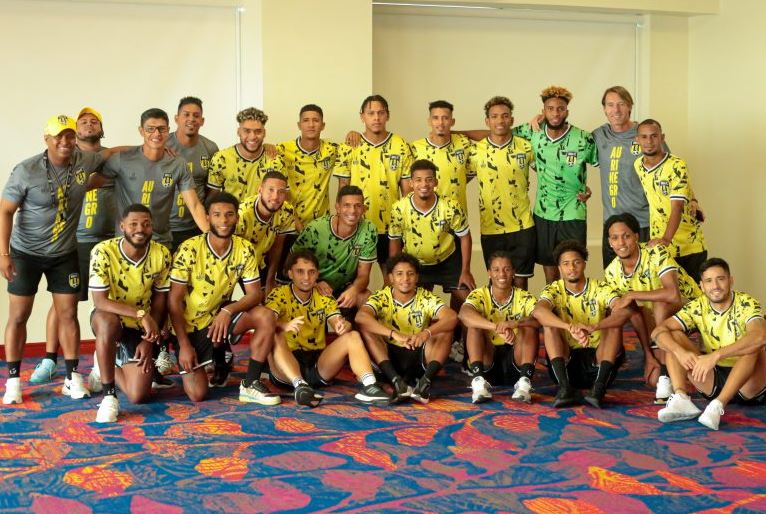 MOCA FC busca la clasificación Copa Caribeña de Concacaf frente al Defence Force