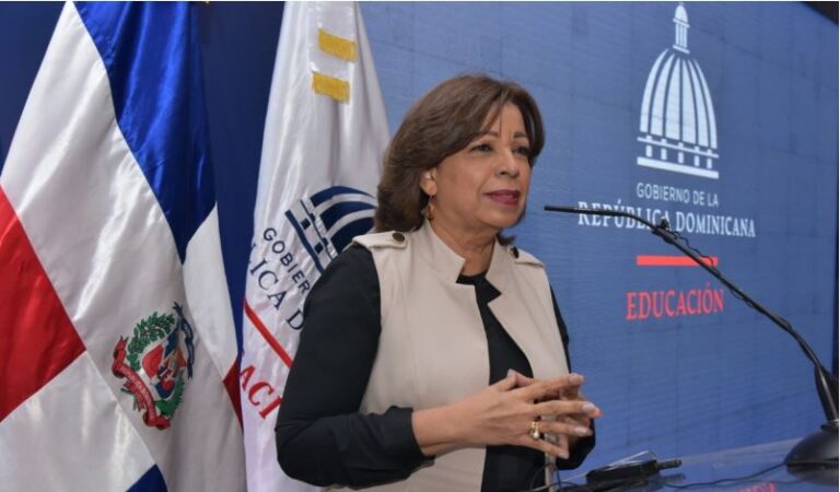 Minerd transfiere RD4,209,957,452.01 a juntas descentralizadas para desarrollo de su planificación anual