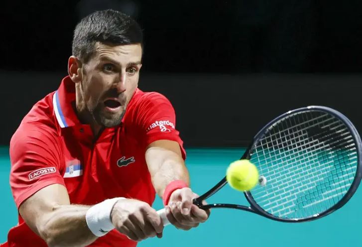 Djokovic no falla y conduce Serbia a las semifinales