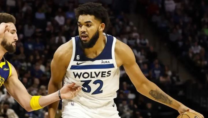 Karl-Anthony Towns batalla para adaptarse nuevo rol