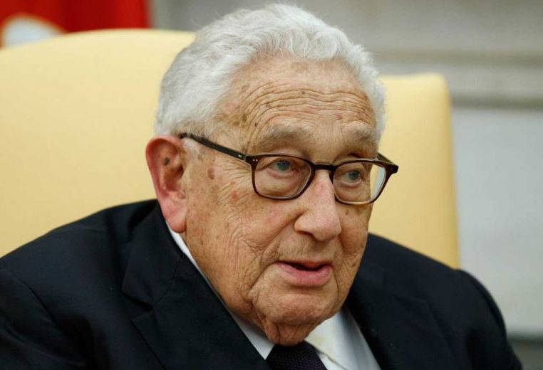 Gobiernos y líderes del mundo despiden con elogios a Henry Kissinger