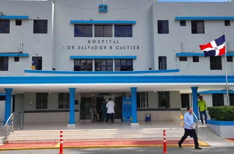 Hospital Salvador B. Gautier ofreció servicios a más de 755 mil pacientes durante el año 2023