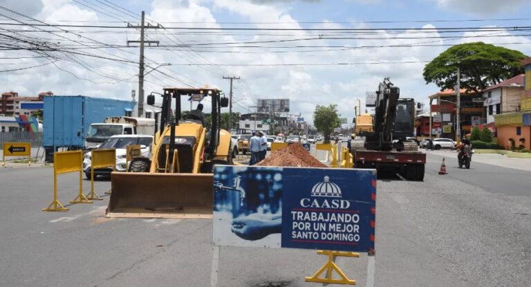CAASD avanza trabajos para ampliar y garantizar abastecimiento de agua potable en SDE