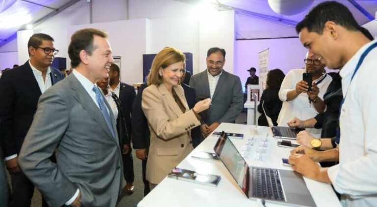 Vicepresidenta Raquel Peña destaca que EmprendeLab impulsará la innovación y transformación de las mipymes dominicanas